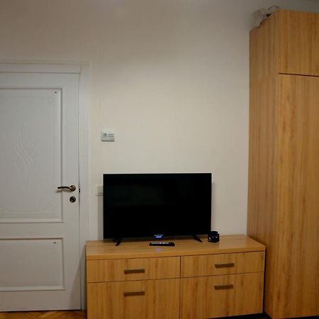 Brand New Apartment In City Center Lwów Zewnętrze zdjęcie