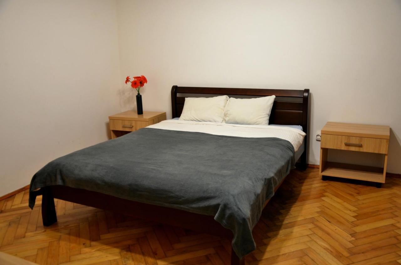 Brand New Apartment In City Center Lwów Zewnętrze zdjęcie